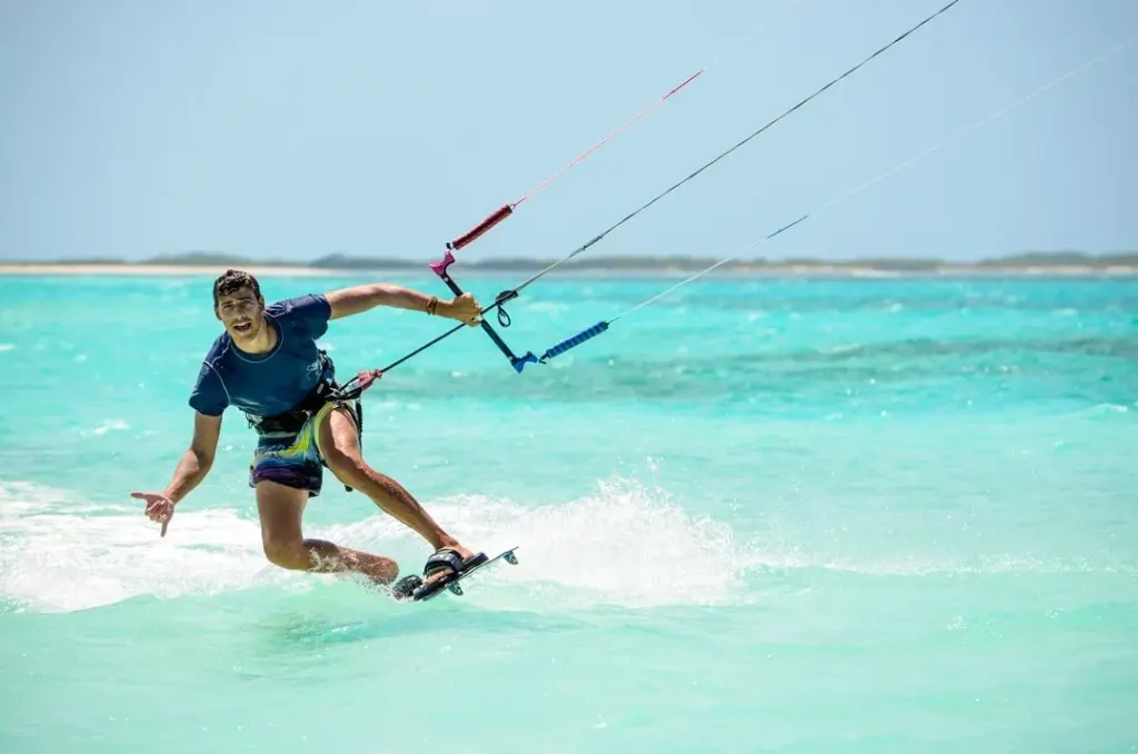 butterspot session gusty kiting kite boarding Joris Baai Willemstad